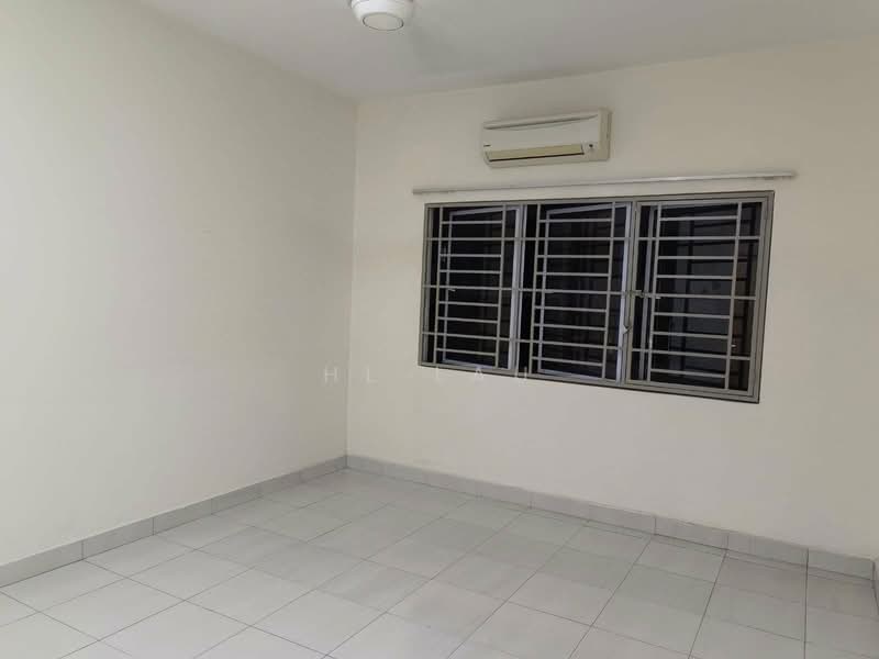 Kediaman Servis untuk Dijual di Koi Kinrara - HL Lau - Interior - PropertyGuru.com.my