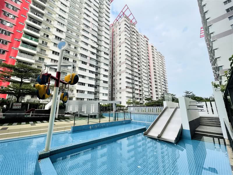 Kediaman Servis untuk Dijual di Koi Kinrara - HL Lau - Exterior - PropertyGuru.com.my