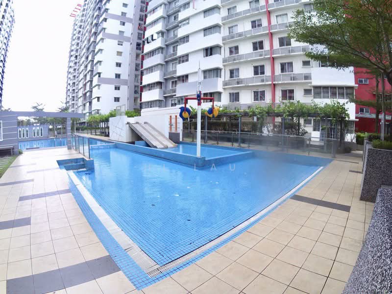 Kediaman Servis untuk Dijual di Koi Kinrara - HL Lau - Exterior - PropertyGuru.com.my