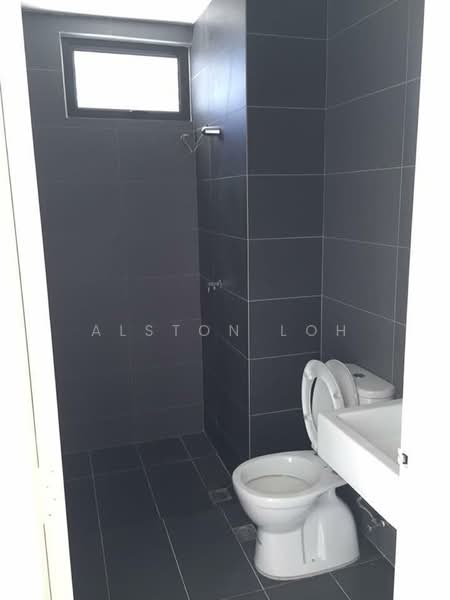 Condominium for Sale at Aspen Residences - Alston Loh - Bathroom - PropertyGuru.com.my