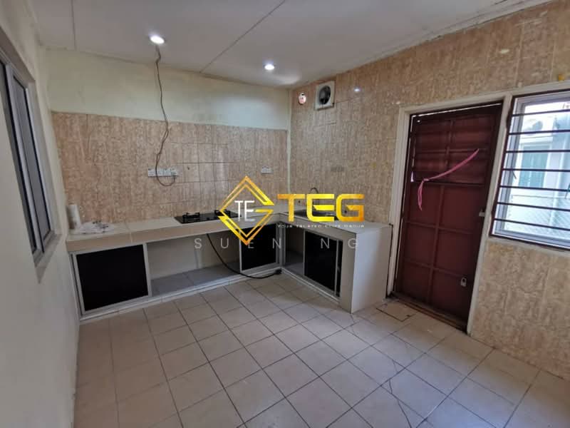 Rumah Teres 2-Tingkat untuk Dijual di Setia Alam (Selangor) - Suen Ng - Kitchen - PropertyGuru.com.my
