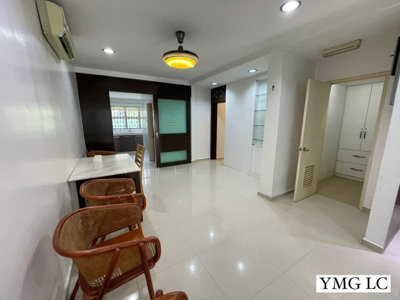 Rumah Teres untuk Disewa di Bandar Botanic (Klang) - Rylin Tan - Living Room - PropertyGuru.com.my