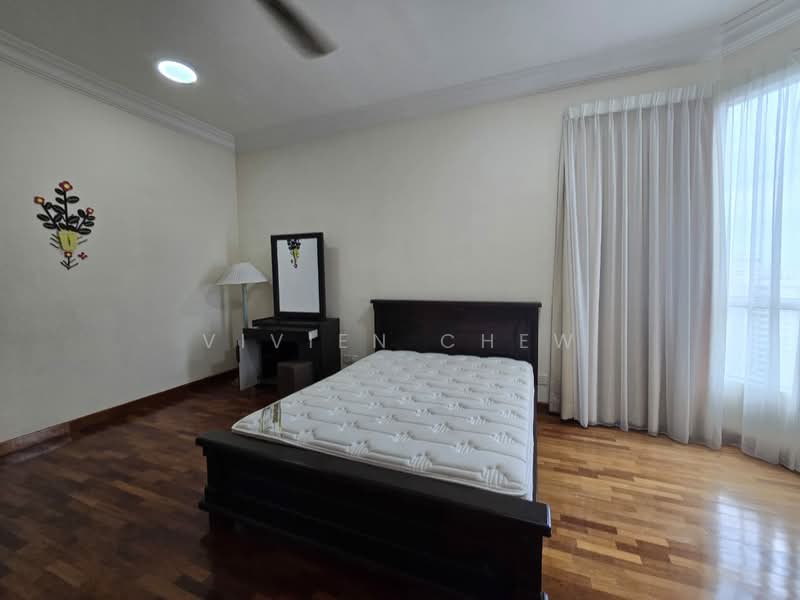 Condominium for Rent at Gurney Beach Resort - Vivien Chew - Bedroom - PropertyGuru.com.my