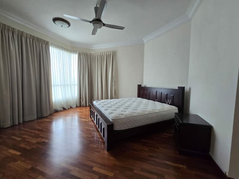 Condominium for Rent at Gurney Beach Resort - Vivien Chew - Bedroom - PropertyGuru.com.my