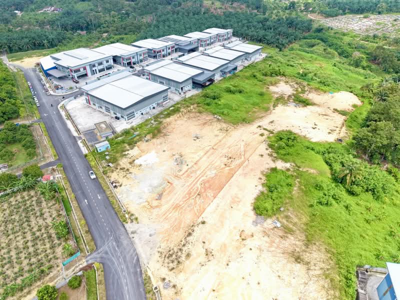 Kilang untuk Dijual di Batu Pahat (Johor) - NGO - Exterior - PropertyGuru.com.my