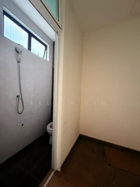 Rumah Teres 2-Tingkat untuk Dijual di Taman Sutera Utama (Skudai) - Kelvin Lim - Bathroom - PropertyGuru.com.my