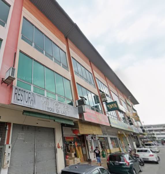 Shop for Rent in Taman Bukit Serdang (Seri Kembangan) - Derrick Hee - Exterior - PropertyGuru.com.my
