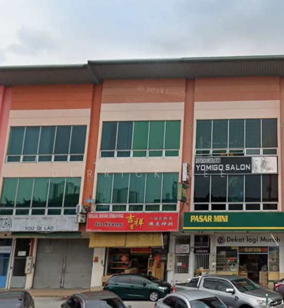 Shop for Rent in Taman Bukit Serdang (Seri Kembangan) - Derrick Hee - PropertyGuru.com.my