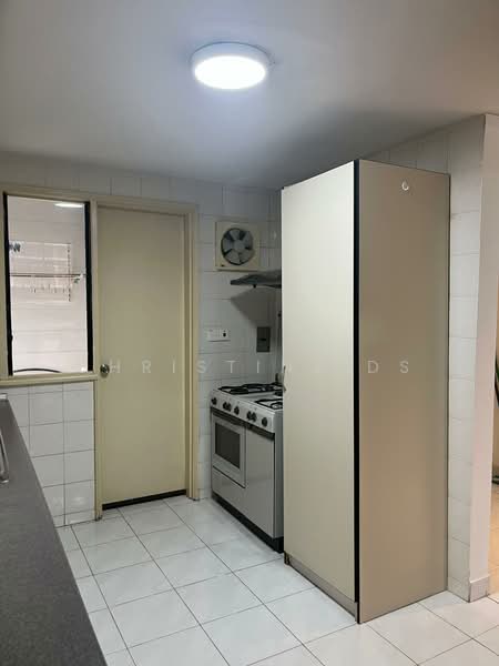Kondominium untuk Dijual di Mont Kiara Pelangi - Christine DS - Kitchen - PropertyGuru.com.my