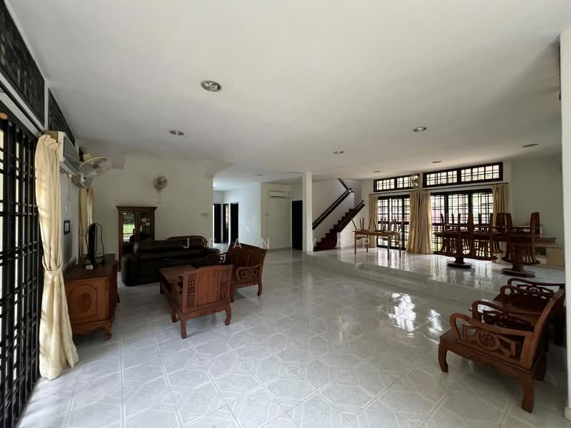 Bungalow House untuk Dijual di Taman Anak Bukit (Senai) - Jean Yap - Living Room - PropertyGuru.com.my