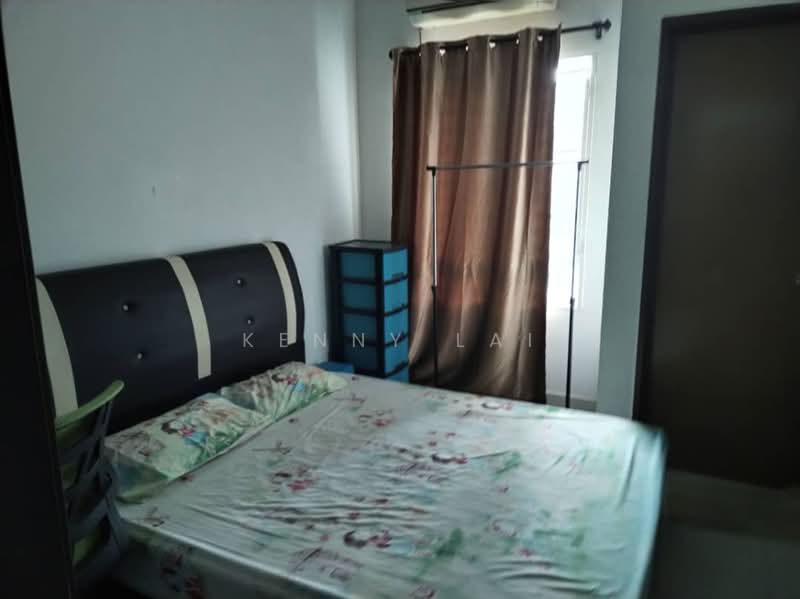 Rumah Teres 2-Tingkat untuk Dijual di Hill Park (Semenyih) - Kenny Lai - Bedroom - PropertyGuru.com.my