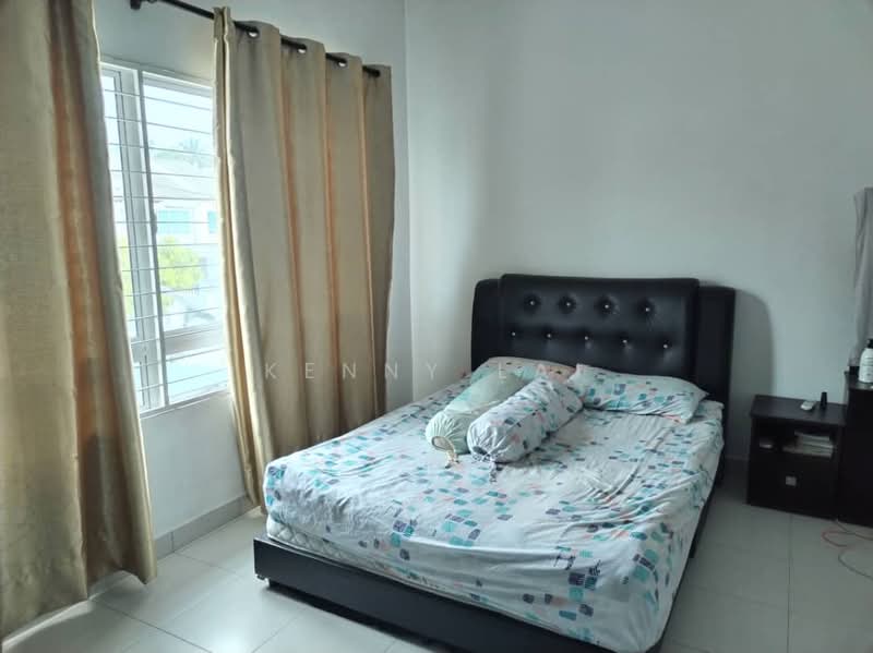Rumah Teres 2-Tingkat untuk Dijual di Hill Park (Semenyih) - Kenny Lai - Bedroom - PropertyGuru.com.my