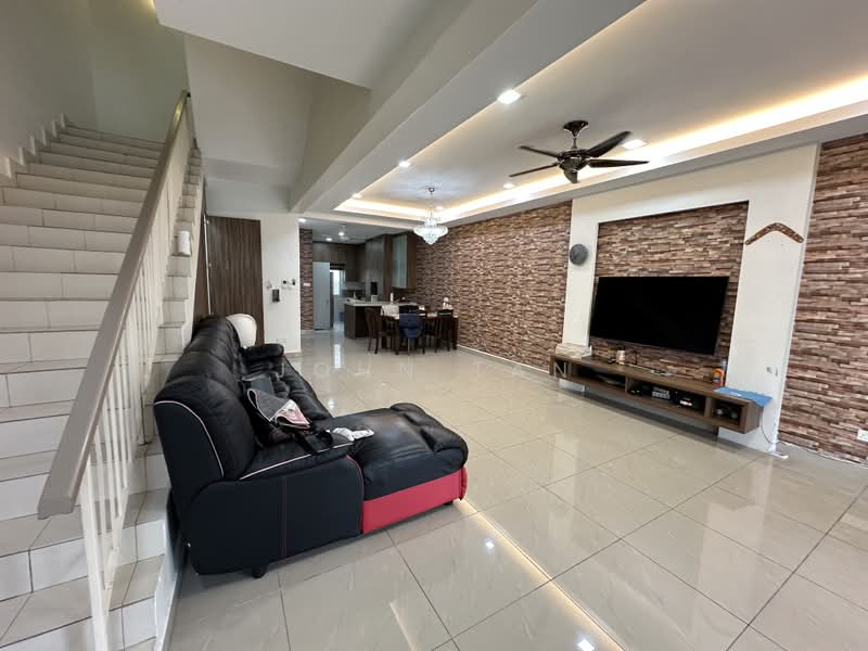 2-storey Terraced House for Sale in Bandar Baru Bangi (Selangor) - John Tan - Living Room - PropertyGuru.com.my