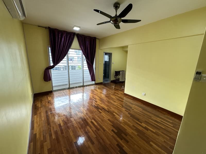 2-storey Terraced House for Sale in Bandar Baru Bangi (Selangor) - John Tan - Living Room - PropertyGuru.com.my