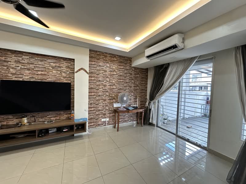 2-storey Terraced House for Sale in Bandar Baru Bangi (Selangor) - John Tan - Living Room - PropertyGuru.com.my