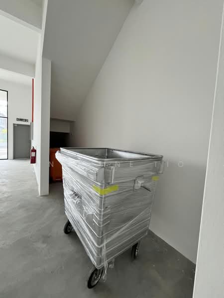 Shop / Office untuk Disewa di Taman Perdana (Simpang Ampat) - Angeline Tio - Interior - PropertyGuru.com.my