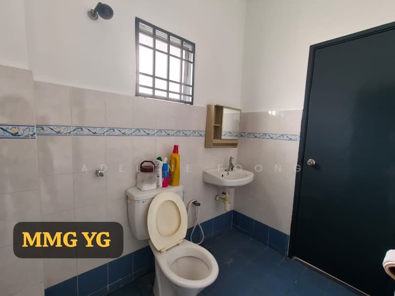 Terraced House for Sale in Bandar Puteri Klang (Klang) - Adeline Foong - Bathroom - PropertyGuru.com.my