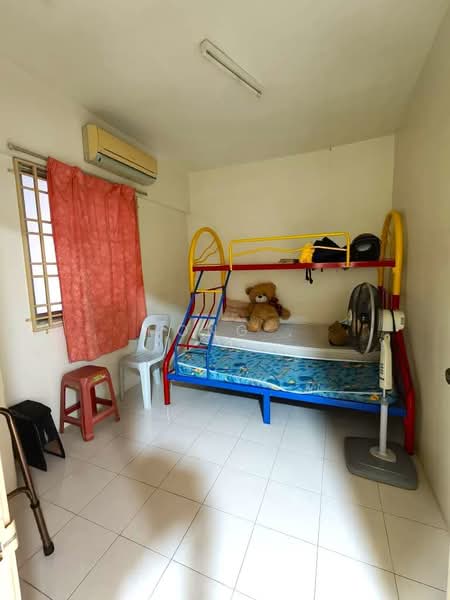 Apartment for Sale at Sri Impian Apartment - Hong . - Bedroom - PropertyGuru.com.my