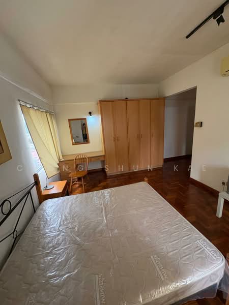Condominium for Sale at Menara Bukit Ceylon - Chong Shun Kae - Bedroom - PropertyGuru.com.my