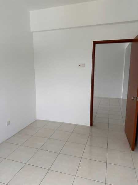 Pangsapuri untuk Dijual di Green Suria @ Bandar Tun Hussein Onn - SC Yap - Interior - PropertyGuru.com.my