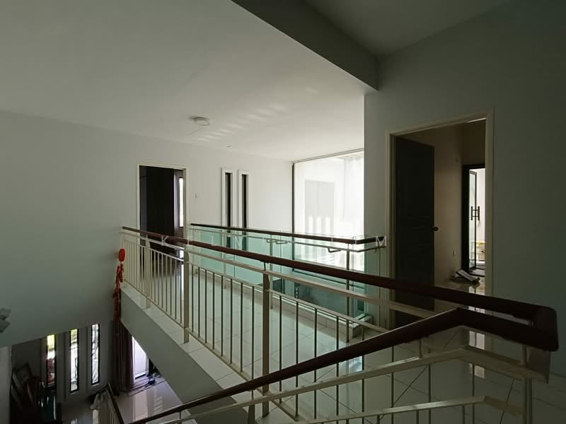 Rumah Teres 2-Tingkat untuk Dijual di Taman Perling (Perling) - Kelvin Lim - Corridor - PropertyGuru.com.my