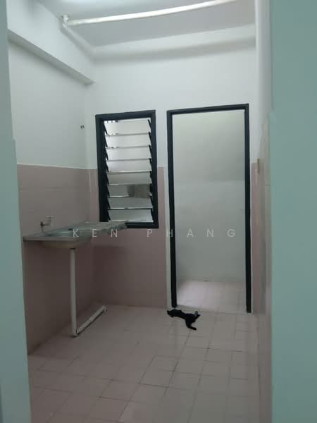 Flat for Rent at Sukma Shop - Ken Phang - Interior - PropertyGuru.com.my