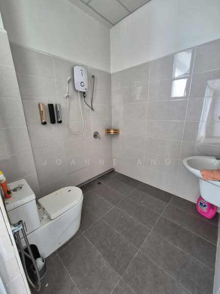 Condominium for Rent at Nautical Bay - Joanne Ang - Bathroom - PropertyGuru.com.my