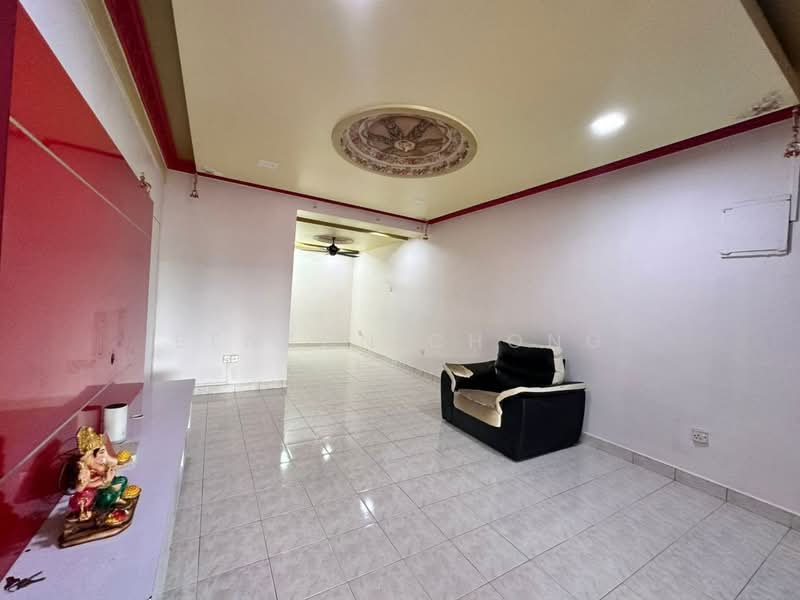 2-storey Terraced House for Sale in Skudai (Johor) - Benson Chong - Living Room - PropertyGuru.com.my