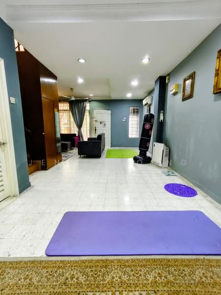 2-storey Terraced House for Sale in Taman Cuepacs (Cheras) - Jenny Choong - Living Room - PropertyGuru.com.my