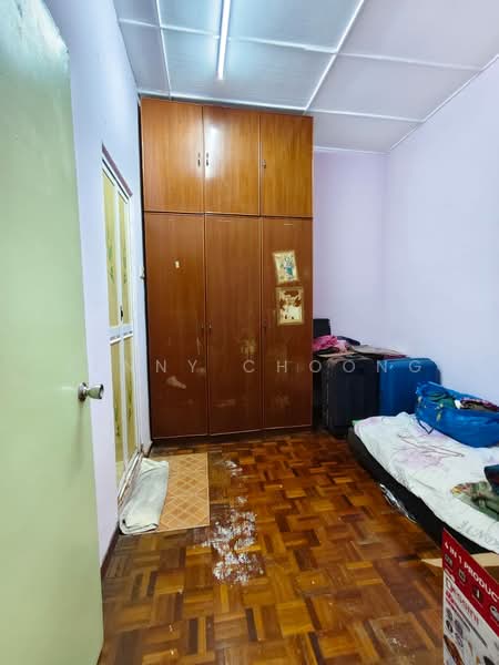 2-storey Terraced House for Sale in Taman Cuepacs (Cheras) - Jenny Choong - Bedroom - PropertyGuru.com.my