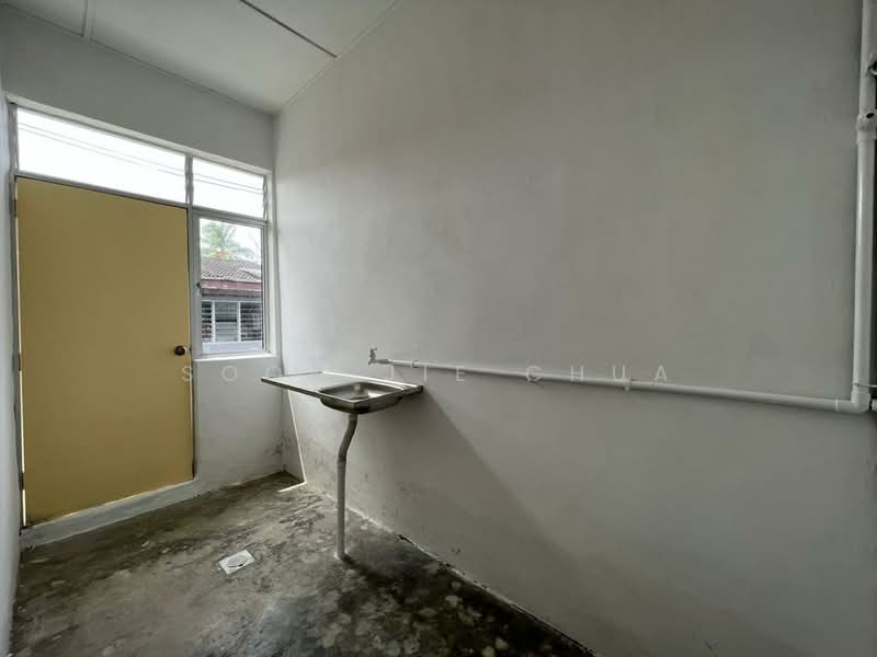 1-storey Terraced House for Sale in Taman Indah Jaya (Lukut) - Soon Jie Chua - Interior - PropertyGuru.com.my