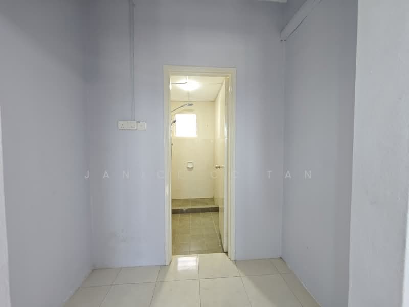 Condominium for Sale at Sierra Residency - Janice CC Tan - Bathroom - PropertyGuru.com.my