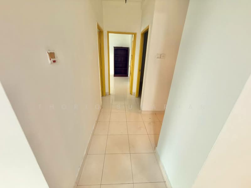 Condominium for Sale at Hartamas Regency 1 - Thoriq Suparman - Corridor - PropertyGuru.com.my