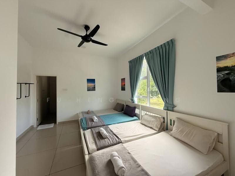 Semi-Detached House for Sale in Taman Desaru Utama (Pengerang) - Fu Heng Chong - Bedroom - PropertyGuru.com.my