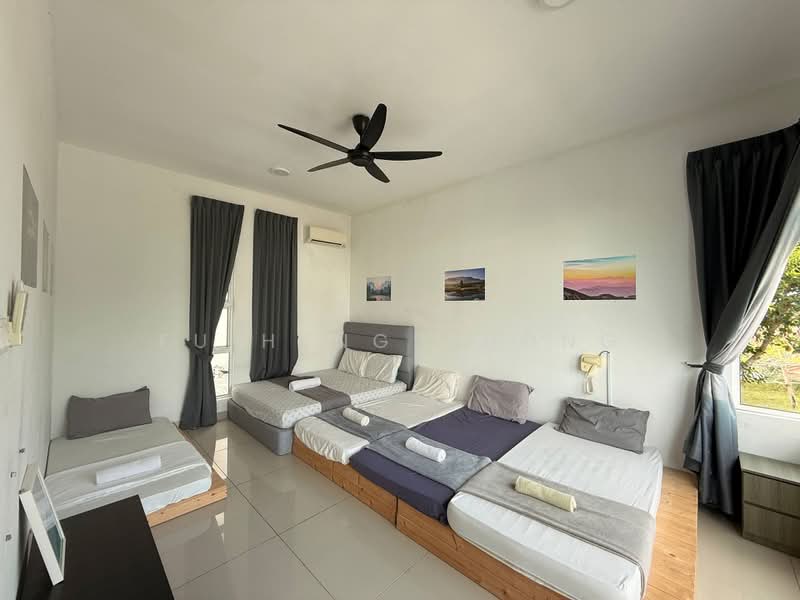 Semi-Detached House for Sale in Taman Desaru Utama (Pengerang) - Fu Heng Chong - Bedroom - PropertyGuru.com.my