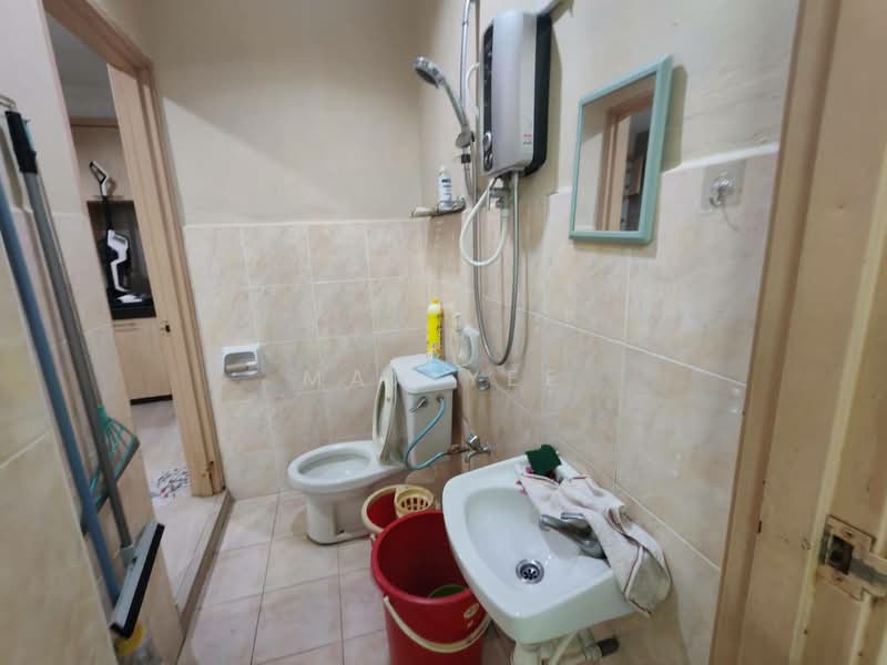 2-storey Terraced House for Rent in Bandar Putra (Kulai) - Max Yee - Bathroom - PropertyGuru.com.my