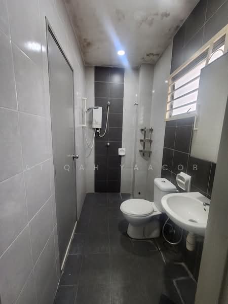 Cluster House for Sale in Bandar Saujana Putra (Tanjong Duabelas) - Atiqah Yaacob - PropertyGuru.com.my