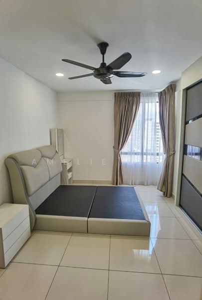 Kediaman Servis untuk Dijual di Woodsbury Suites - Amelie Soh - Bedroom - PropertyGuru.com.my
