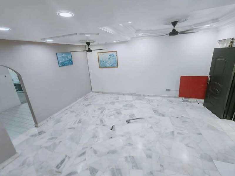 2-storey Terraced House for Sale in Bandar Selesa Jaya (Skudai) - Karl Lim - Interior - PropertyGuru.com.my