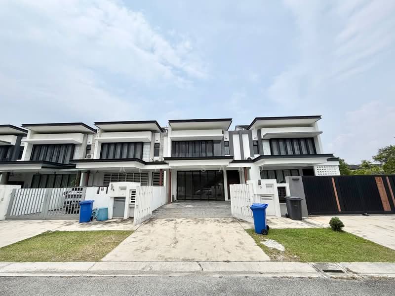 2-storey Terraced House for Sale in Shah Alam (Selangor) - Alif Saad - PropertyGuru.com.my