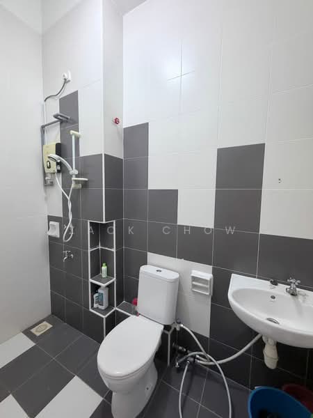 2-storey Terraced House for Sale in Johor Bahru (Johor Bahru) - Zack Chow - Bathroom - PropertyGuru.com.my