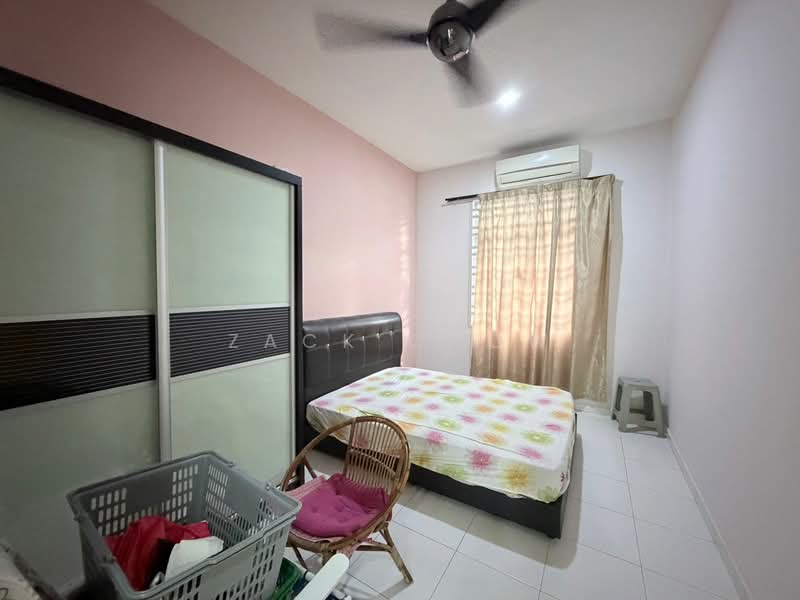 2-storey Terraced House for Sale in Johor Bahru (Johor Bahru) - Zack Chow - Bedroom - PropertyGuru.com.my