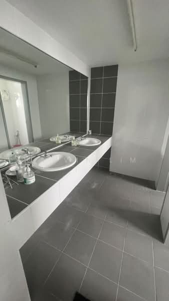 Shop / Office for Rent in Bandar Bukit Raja (Klang) - Calvin Lim - Bathroom - PropertyGuru.com.my