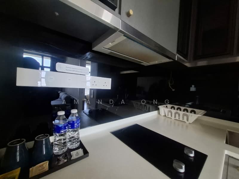 Service Residence for Rent at Millerz Square Serviced Residence - Amanda Ong - Kitchen - PropertyGuru.com.my