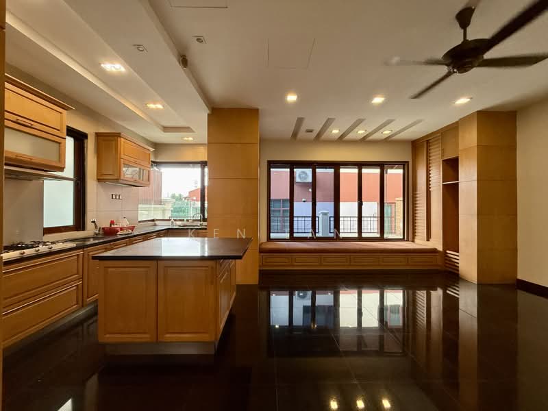 Bungalow House untuk Dijual di Kelana Jaya (Petaling Jaya) - Ken Tan - PropertyGuru.com.my