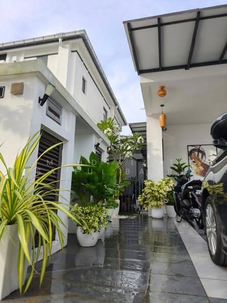 Rumah Teres 2-Tingkat untuk Dijual di Puncak Alam (Selangor) - Mohd Aizat Saiful Bahri - Exterior - PropertyGuru.com.my