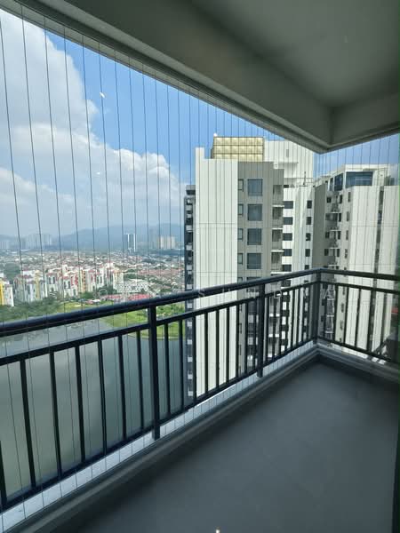 Kediaman Servis untuk Disewa di Baron Residence @ Lake City - K.Soma Sundram - Balcony - PropertyGuru.com.my