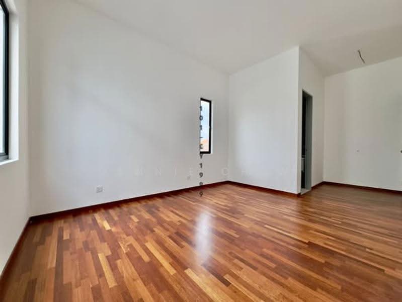 Semi-Detached House for Sale in Setia Utama (Setia Alam) - Jennie Chew - Interior - PropertyGuru.com.my