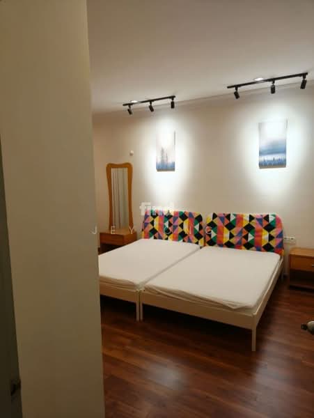 Condominium for Rent at Gurney Beach Resort - Jey Ong - Bedroom - PropertyGuru.com.my