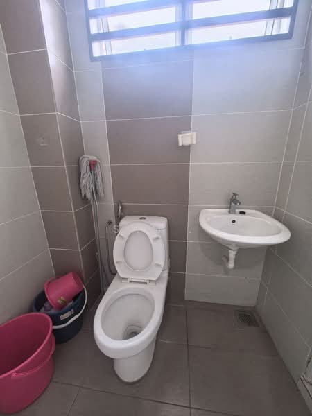 2-storey Terraced House for Sale in Lahat (Perak) - Sam . - Bathroom - PropertyGuru.com.my